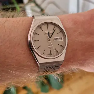 Seiko King Quartz 9923-7000 - Twin Quartz, original bracelet, 250$ shipped