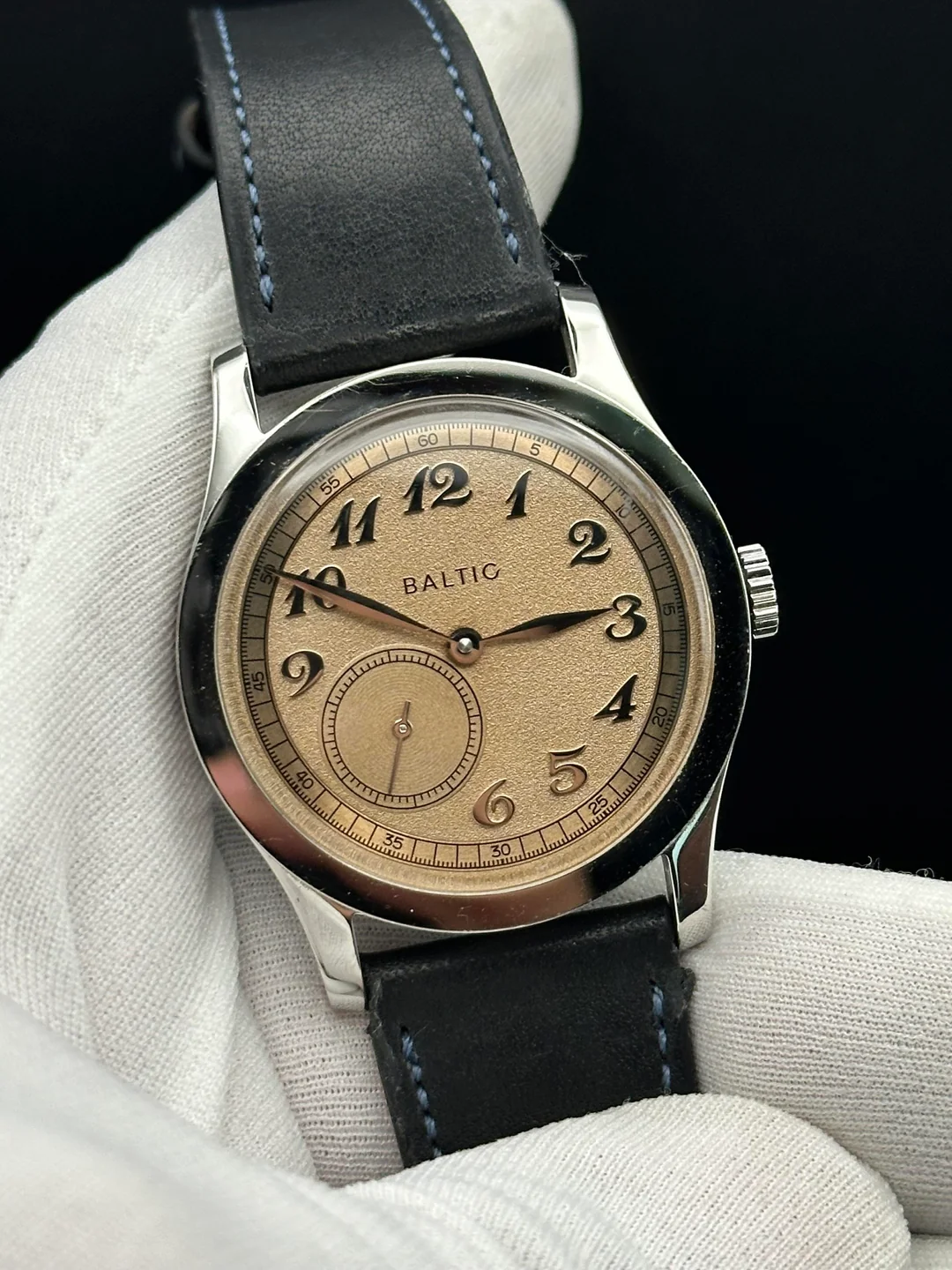 Baltic MR01 Salmon Dial | Complete Set, Great Condition