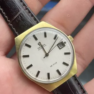 Omega De Ville near Mint condition Price 650 Euro.