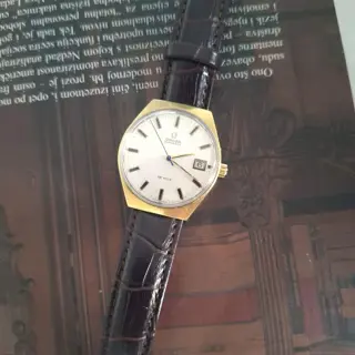 Omega De Ville near Mint condition Price 650 Euro.