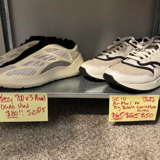 PRICE DROPS | TAKING OFFERS | Check pics for details | SZ 9.5, SZ 10, SZ 10.5 | Jordan 1, Yeezy, Air Max | $50 - $120