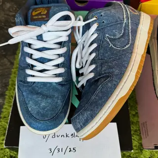 Nike SB Dunk Lows - Size 10