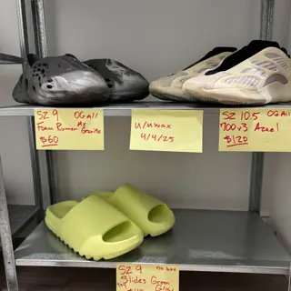 TAKING OFFERS | Check pics for details | SZ 9, SZ 9.5, SZ 10, SZ 10.5 | Jordans, Dunks, Yeezy, Adidas, Air Max, Crocs, and Collabs | $30 - $320