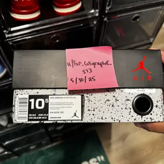 2016 WHITE CEMENT 4s // SIZE 10.5 // WORN 1x // OG ALL // $210 SHIPPED ADD 4% FOR INVOICE
