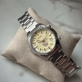 Seiko Alpinist GMT Perpetual Calendar Full Lume Dial SBCJ021 only for 899$ - Cheapest!