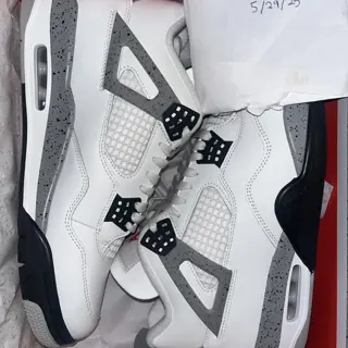 DS Jordan 4 White Cement 2025 - Size 10.5 - $280 Shipped OBO