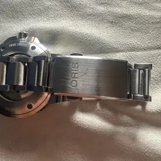Oris Aquis Date 41.5mm Green Dial 9/10 Full Kit SW200 Movement
