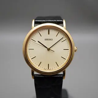 Vintage 2004 Seiko 7N01-0BH0 Gold Tone Classic Quartz Watch Original Condition - $120