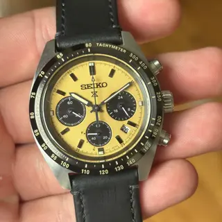 Seiko Solar Speedtimer “Golden Panda” Ref. SSC817