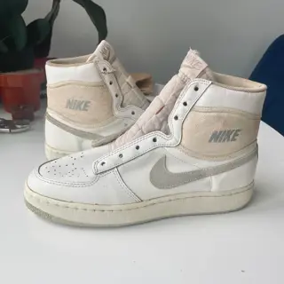 VINTAGE AND NEW SALE! Sizes 9-13