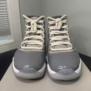 Jordan 11 cool grey Sz 8.5 used og all $150