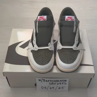 DS Jordan 1 TS 'Medium Olive' Size 9.5M $540