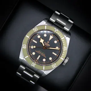 Tudor Black Bay Harrods Edition - Box and Papers