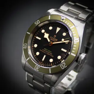 Tudor Black Bay Harrods Edition - Box and Papers