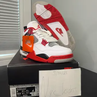 Jordan 4 fire red 2020 Sz 9 clean og All $180 price reduction