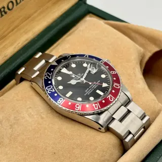 1978 Rolex GMT-Master "Pepsi" 40mm 1675 Oystersteel Oyster Bracelet Black Dial - $12,000