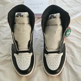 (Repost)Jordan 1 Retro Black Toe (2016) Size 9.5M $340 shipped, $20 less from last post