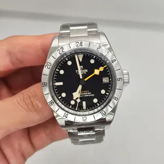 2025 BRAND NEW Tudor Black Bay Pro GMT 79470 $3,200