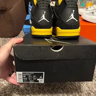 Spring Cleaning: Jordan 1s, 4s, and Sacai Blazers - Size 10 - DS, VNDS, and Used.