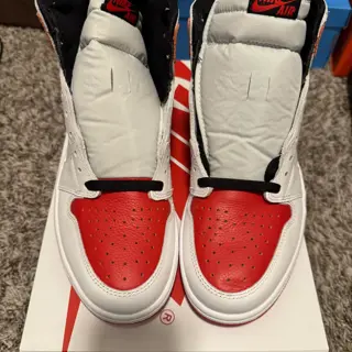 Spring Cleaning: Jordan 1s, 4s, and Sacai Blazers - Size 10 - DS, VNDS, and Used.
