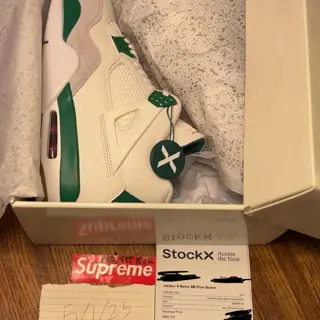 NIKE SB X JORDAN 4 PINE GREEN DS SIZE 10.5