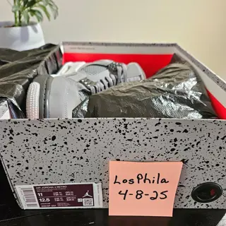 Jordan 4 Cool Grey (2019) size 11 $175 CONTUS shipped and invoiced.