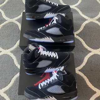 DS Jordan 5 Black Metallic Reimagined Size 9 & 13 $300/$320 Shipped