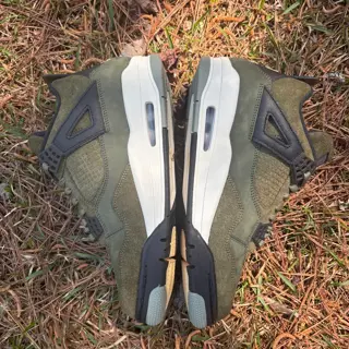 Jordan 4 craft olive size 9.5 $115 shipped