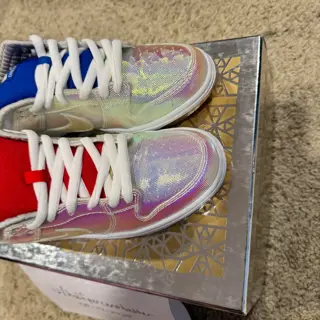 Size 8M- DS Concepts x Nike SB Dunk “Holy Grail” Special Box $550 invoiced and shipped
