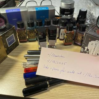 [CONUS] Entry-level fountain pens, two 15ml iroshizuku bottles, ink samples