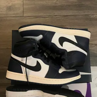 Jordan 1 Midnight Navy, Supreme Dunk High
