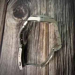 WatchDives WD7922 37mm VH31 |  Like New+