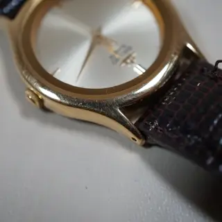 Seiko 5Y91-6020 Gold Tone Champagne Dial Ladies Watch - $85