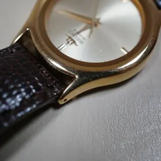 Seiko 5Y91-6020 Gold Tone Champagne Dial Ladies Watch - $85