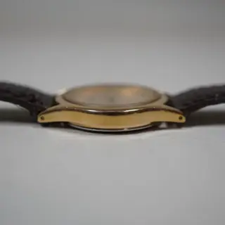 Seiko 5Y91-6020 Gold Tone Champagne Dial Ladies Watch - $85