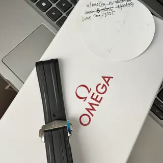 LNIB Omega SMP300 Deployant + Rubber strap