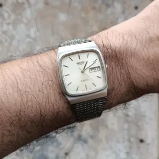 Seiko Majesta Analog Quartz Watch. $250 Shipped.