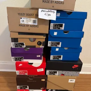 Lightly used Dunks, Jordan 4s, Yeezys