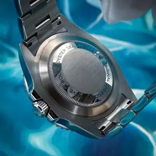 2019 Rolex Sea-dweller 126600 - Complete Set box and papers
