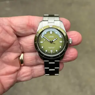 Oris Divers Sixty-Five 65 - Forrest Green