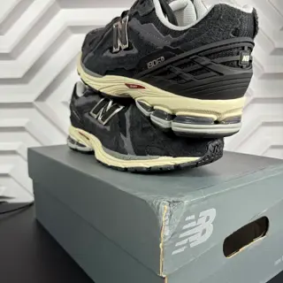 size 11.5 NB 1906D Protection Pack Black $200 Shipped
