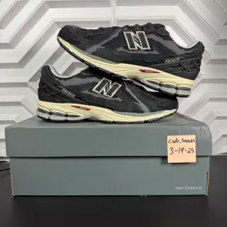 size 11.5 NB 1906D Protection Pack Black $200 Shipped