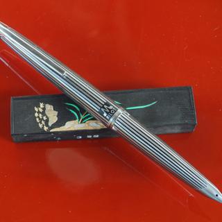 BLACK STRIPE PILOT MYU 701 [C-] • low price due to small dent on cap • free global shipping