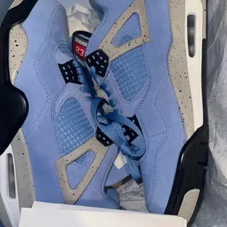 AJ4s