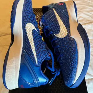 Kobe 6 “Dodgers” size 10.5 DS $330 shipped/invoiced