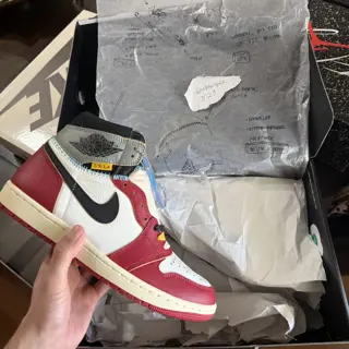 Union Chicago 1 Size 8 $320 Shipped! Add 4% for invoice.