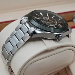 Omega Seamaster Worldtimer Green Ceramic and steel Aqua Terra, full set LNIB!