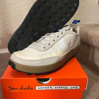 AJ4 SB Navy [SZ 10.5], Union AJ1 [SZ 10.5], Tom Sachs GPS [SZ 10], AJ5 Reimagined [SZ 11], Free Pair Nike Waffle One [SZ 10.5]
