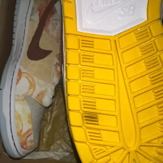 SB Street Hawker Size 10 VNDS $300