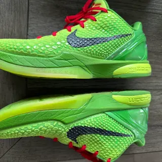 Kobe Protro Grinch, size 9